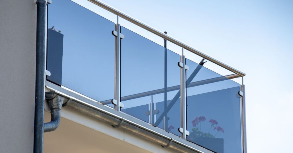 Guarda-corpo de vidro em Olinda